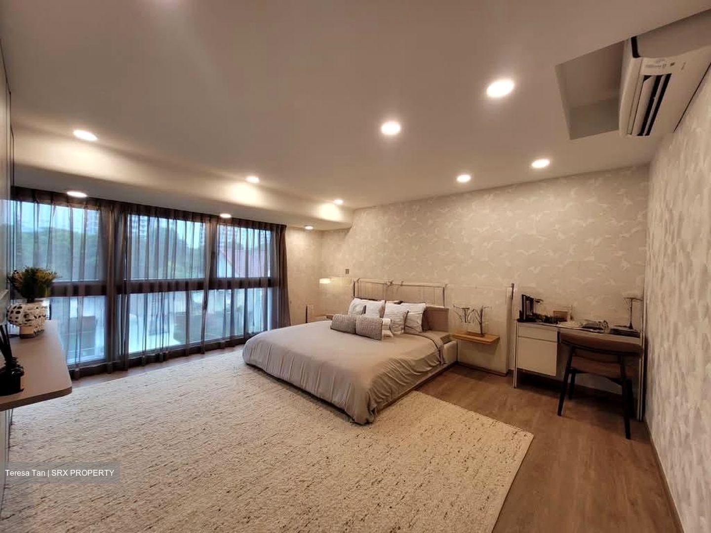 Shrewsbury Road (D11), Terrace #585142291
